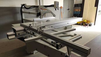 OAV - ABG Electronic A ve Frenštátu pod Radhoštěm