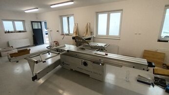 Nová formátovací pila Suppra 320M v Milevsku